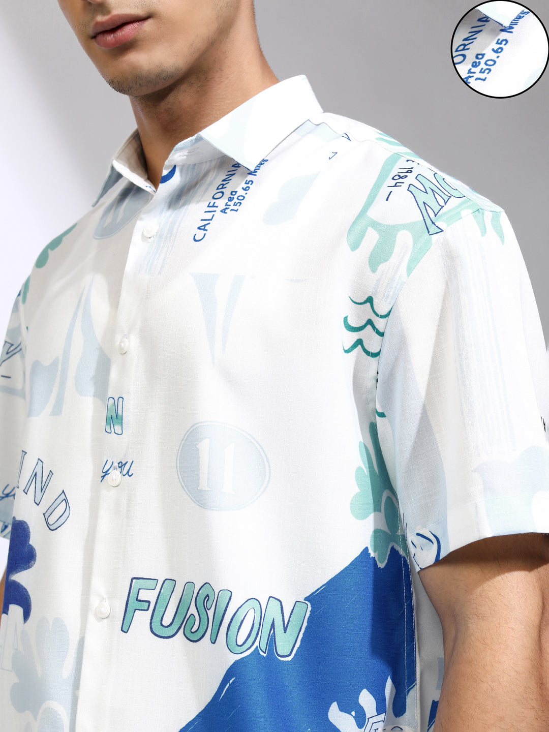 Men's White and Blue Printed Relaxed Shirt