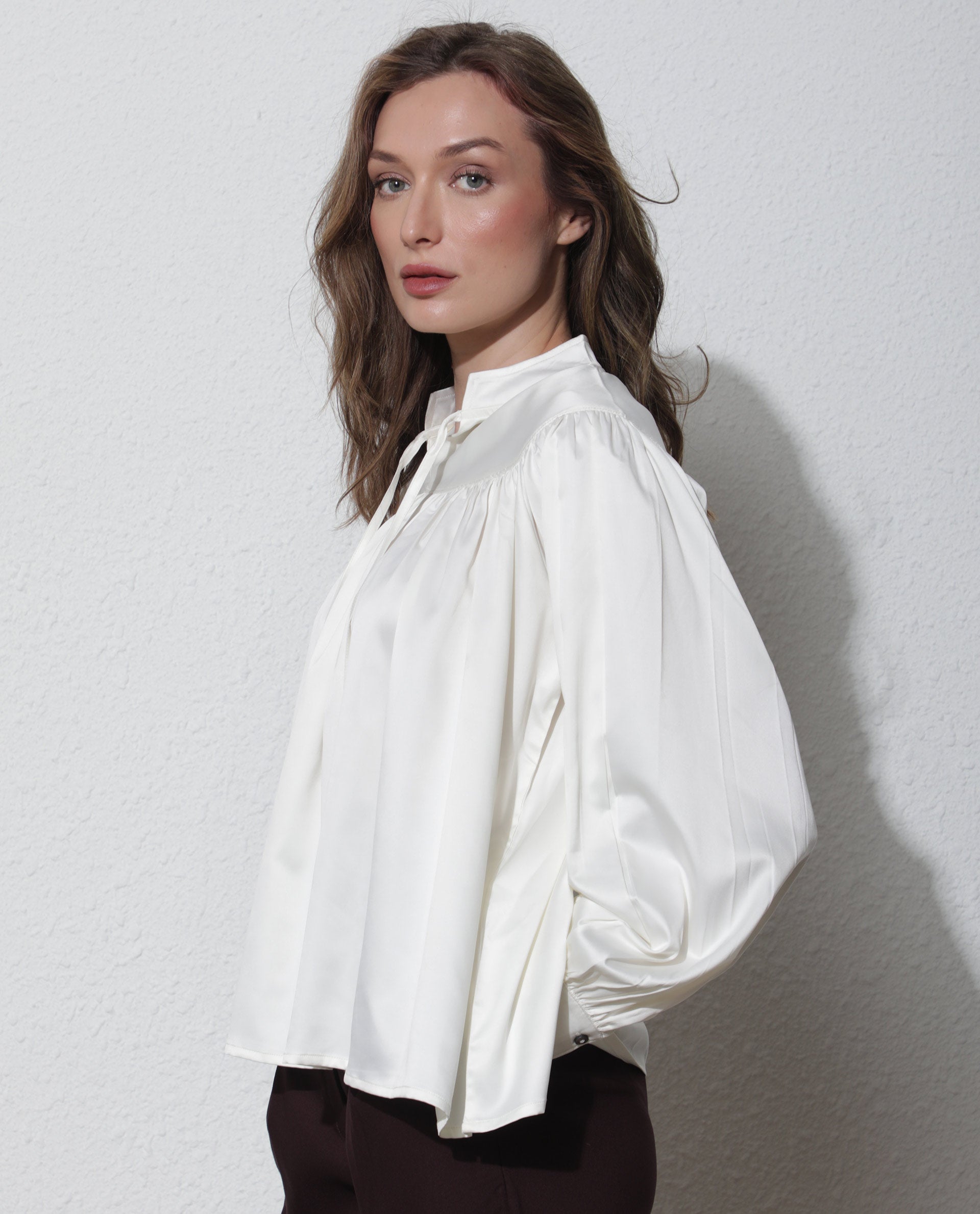 Women's White Casual Full Sleeves Top