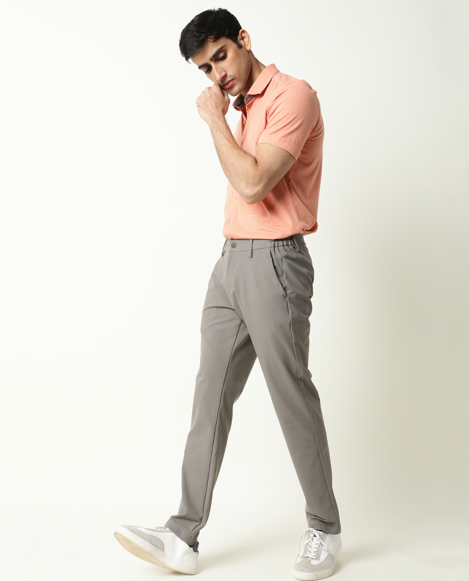 Men's Orange Casual Regular Fit Solid Half Sleeves Shirt