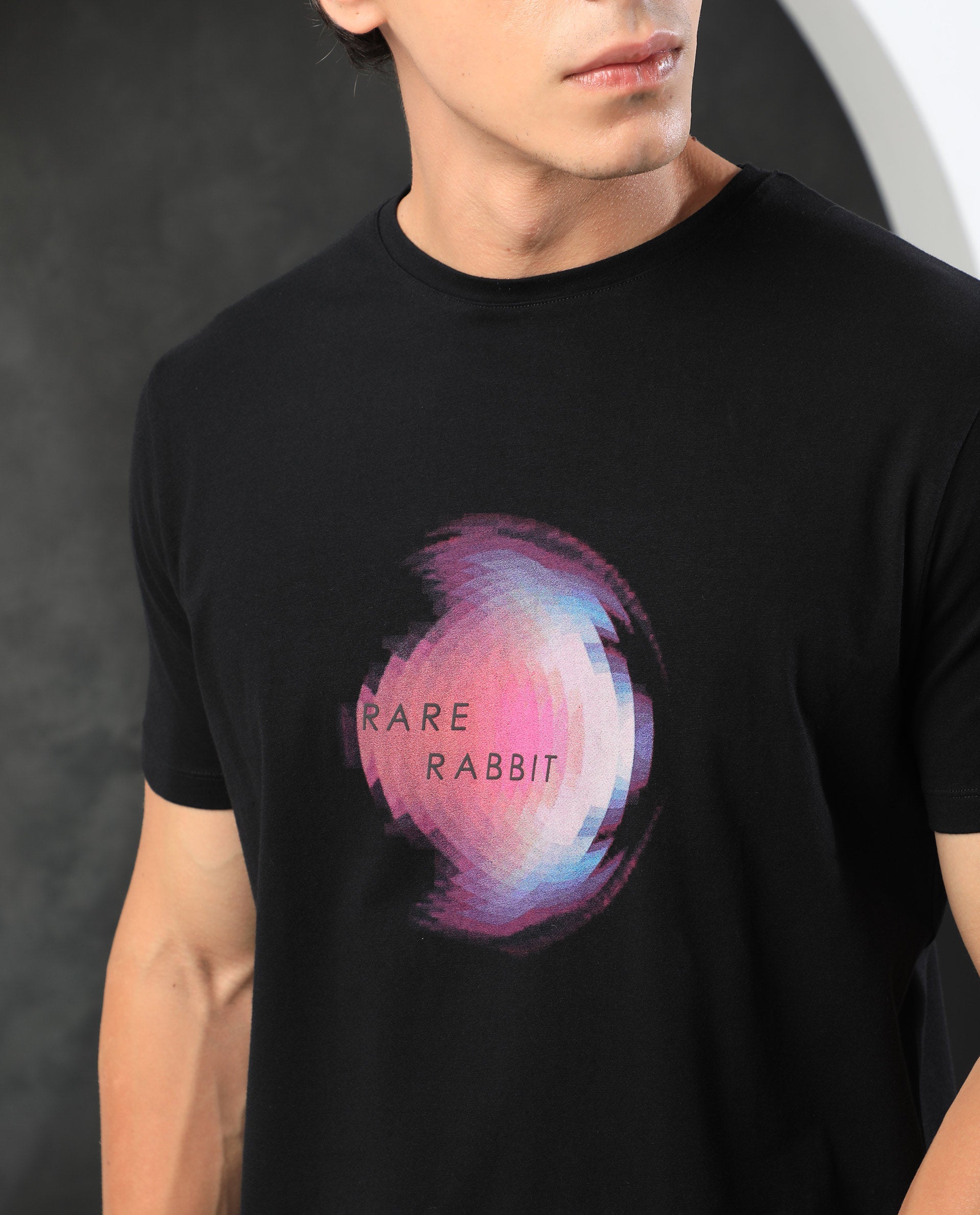 Men's Black Casual Slim Fit Printed Half Sleeves Tshirt