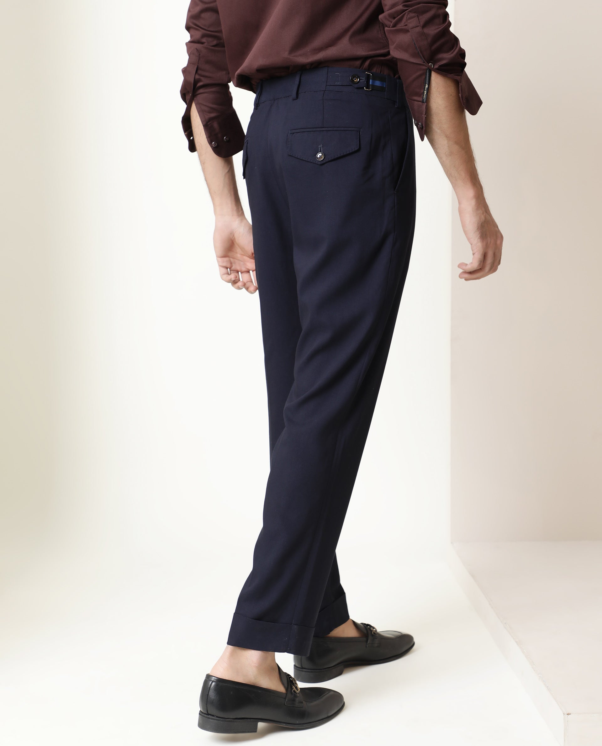 Men's Navy Casual Slim Fit Solid Trouser
