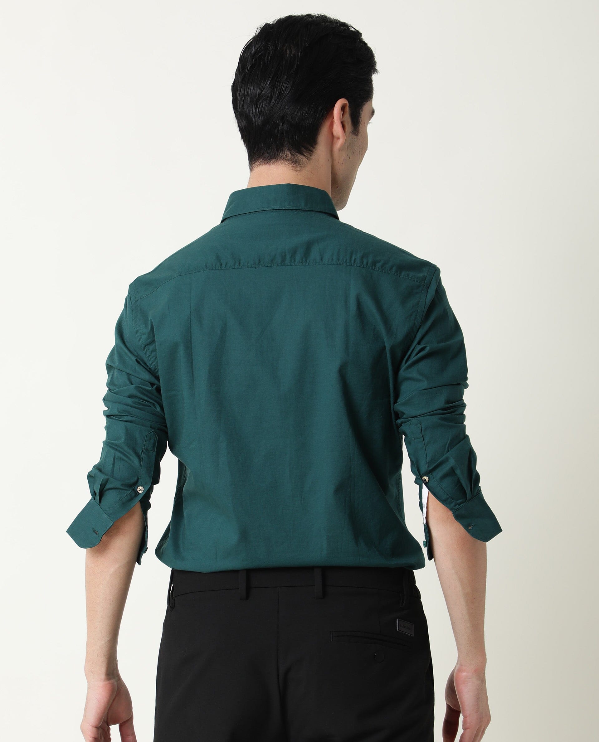 Men's Blue Formal Regular Fit Solid Full Sleeves Shirt