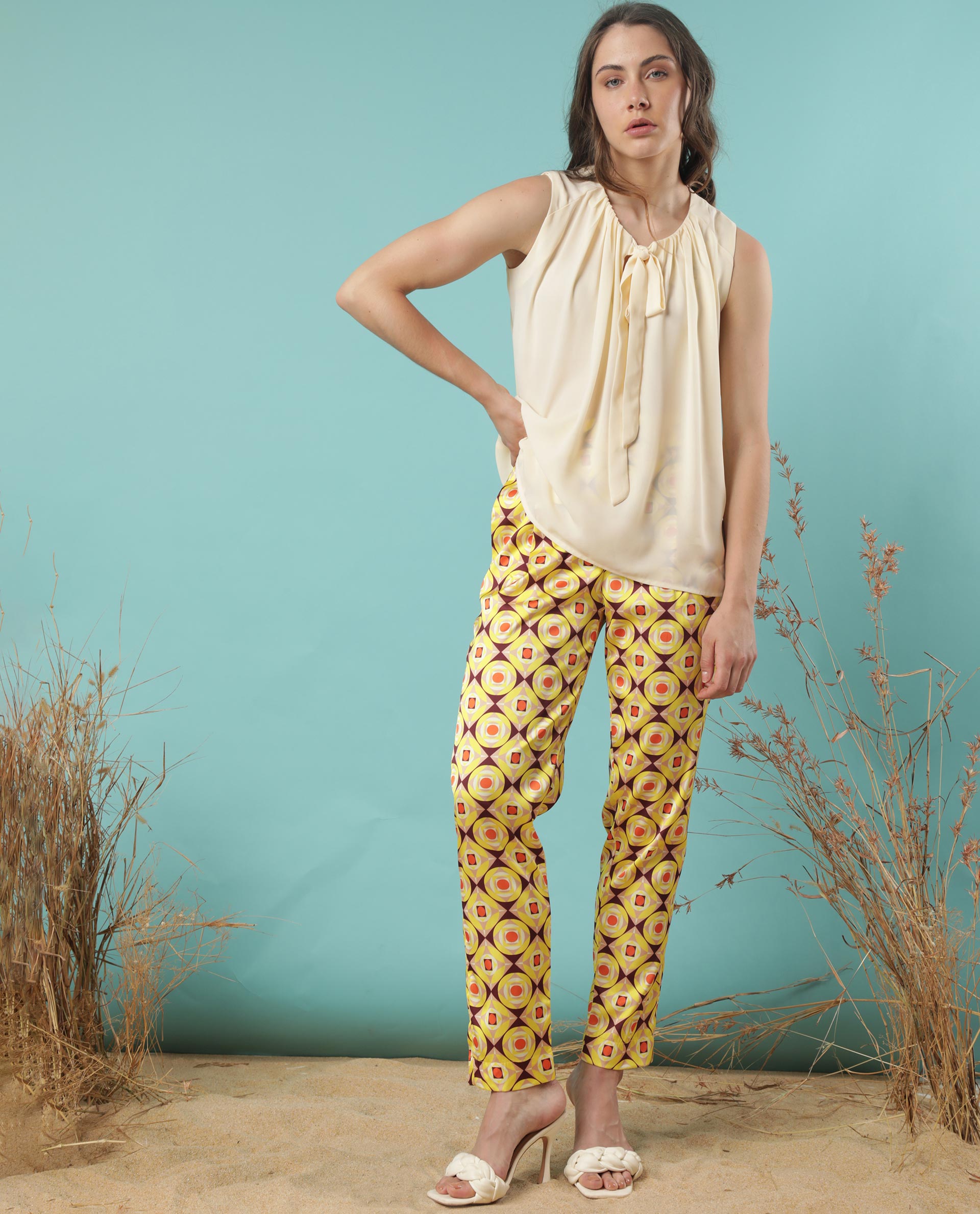 Women's Beige Casual Sleeveless Top