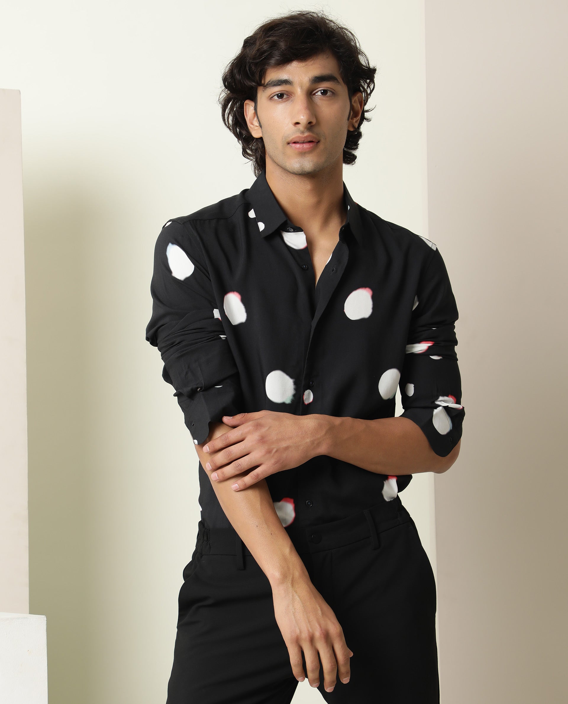 Men's Black Casual Regular Fit Printed Full Sleeves Shirt
