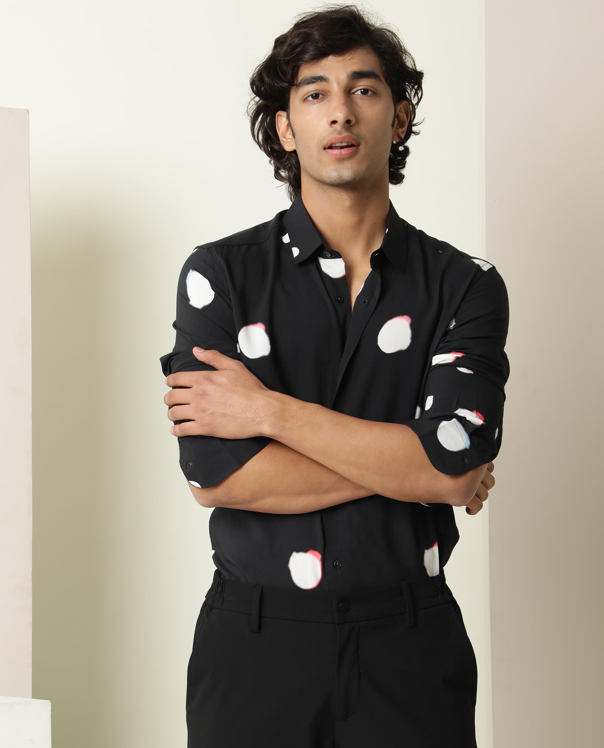 Men's Black Casual Regular Fit Printed Full Sleeves Shirt