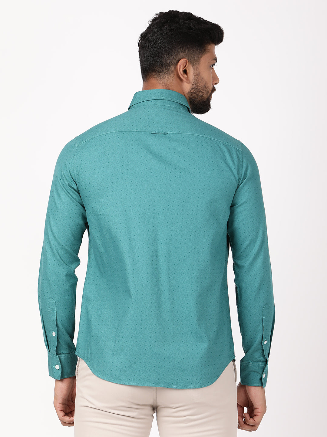 Men's Green Casual Classic Cotton Solid Full Sleeves Shirt