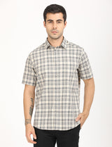 Men's Beige Casual Regular Fit Checkered Half Sleeves Shirt