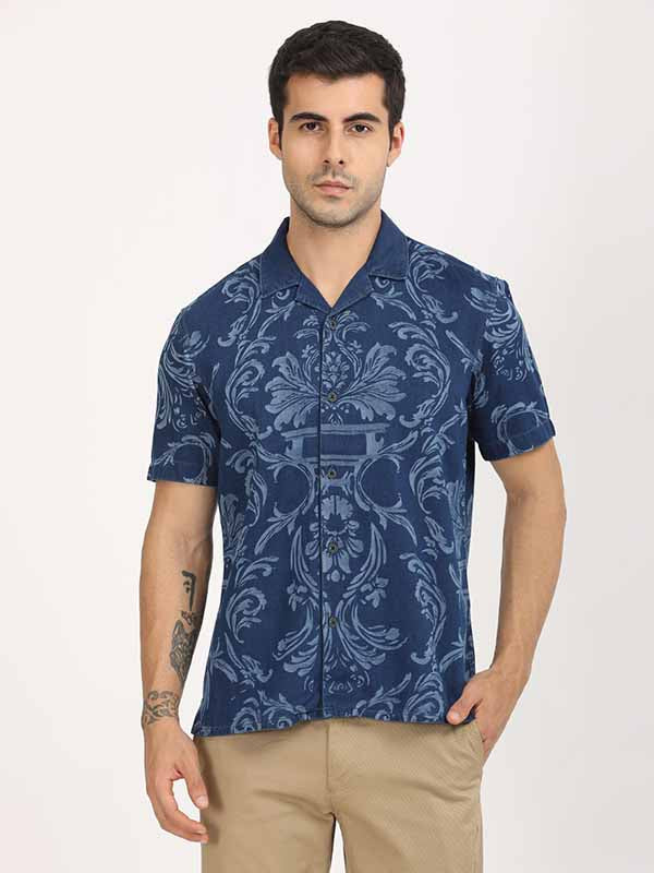 Men's Navy Casual Regular Fit Printed Half Sleeves Shirt