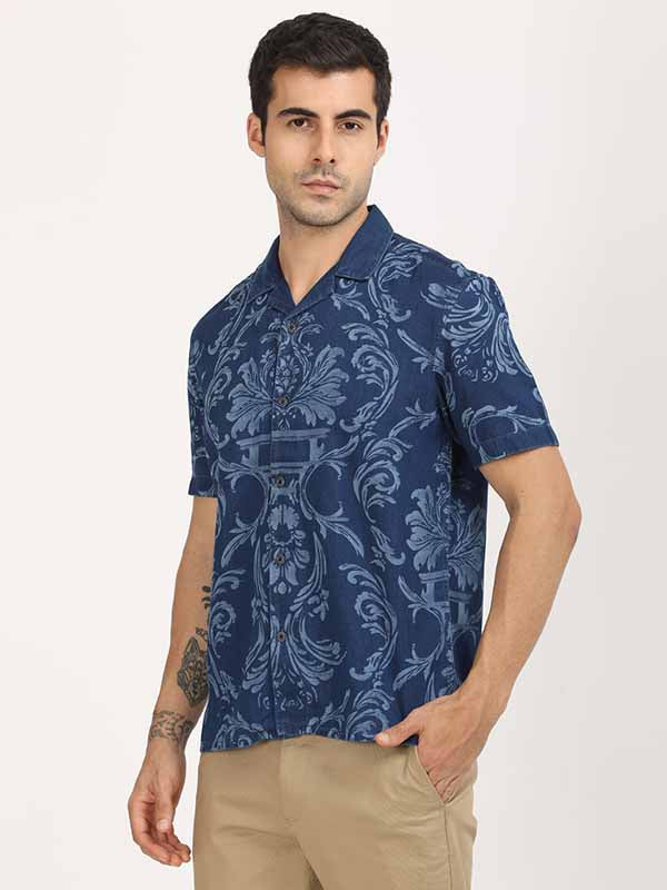 Men's Navy Casual Regular Fit Printed Half Sleeves Shirt