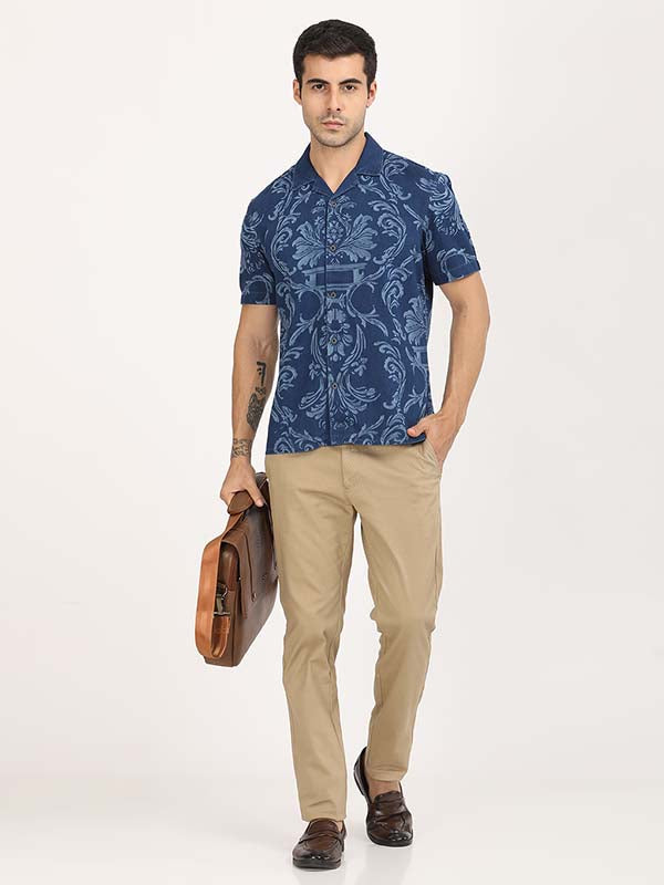 Men's Navy Casual Regular Fit Printed Half Sleeves Shirt