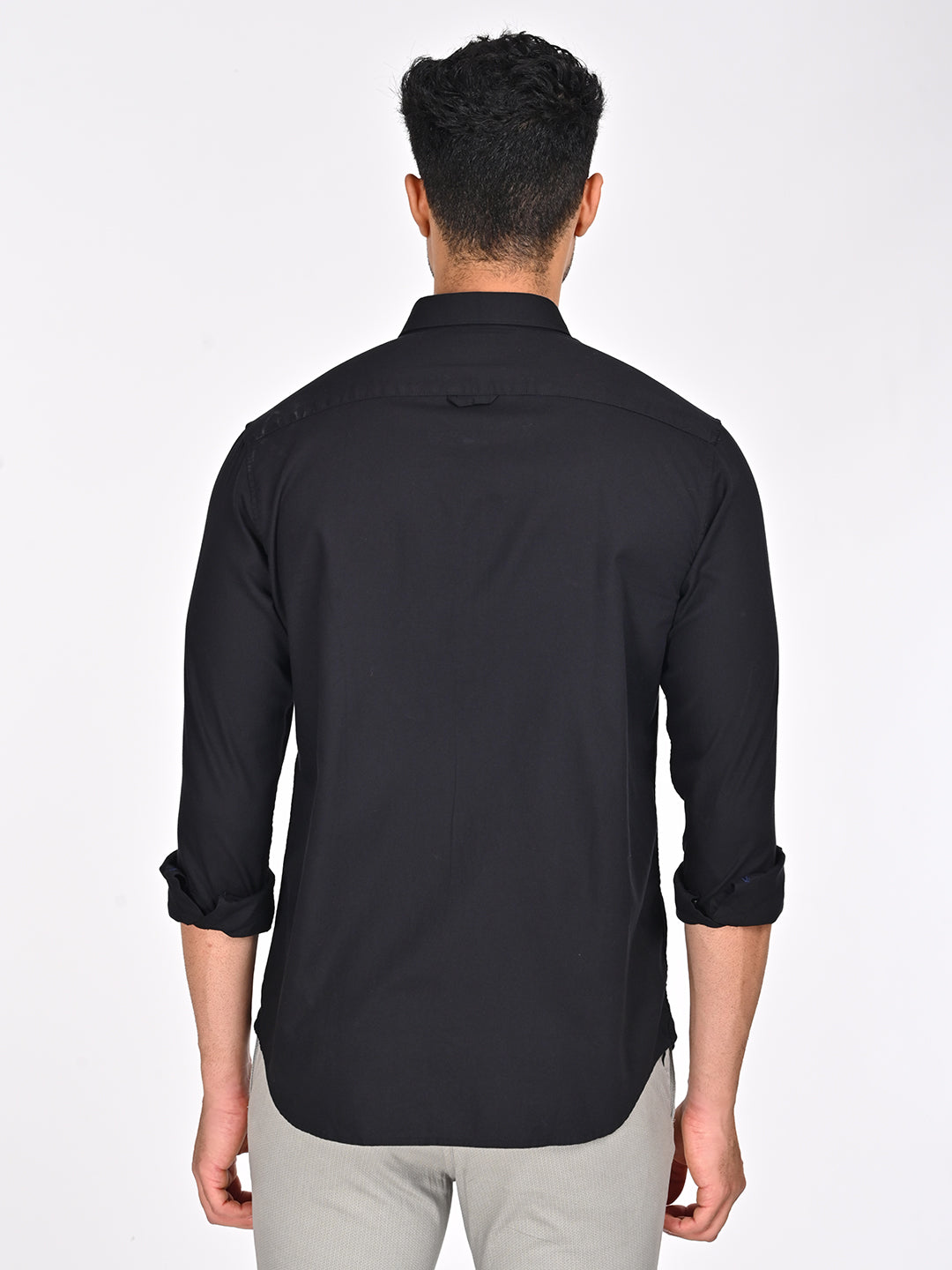 Men's Black Casual Regular Fit Solid Full Sleeves Shirt
