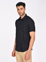 Men's Black Casual Regular Fit Solid Half Sleeves Shirt