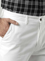 Men's White Casual Regular Fit Solid Shorts