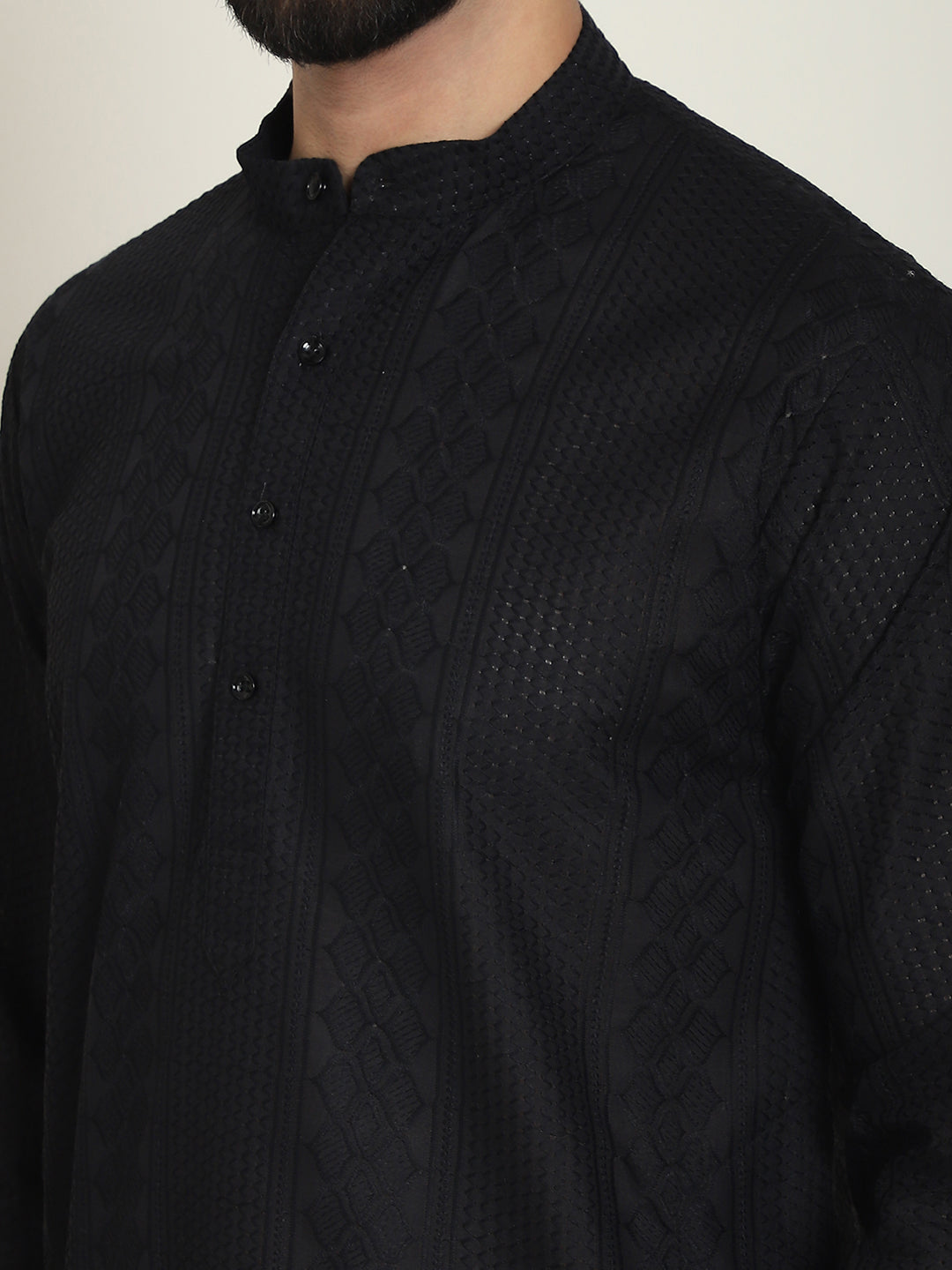 Men's Black Full Sleeves Embroidered Straight Kurta