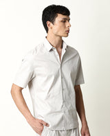 Men's Beige Casual Regular Fit Solid Half Sleeves Shirt