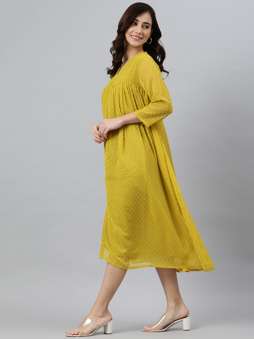 Women's Yellow Poly Chiffon Self Design Front Slit Kurta