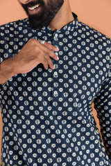 Men's Navy Blue Tie & Dye Festive Printed Kurta
