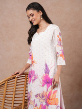Women's White Daily Printed Knee Length Three Quarter Sleeves Kurta