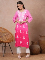 Women's Pink Daily Knee Length Three Quarter Sleeves Kurta