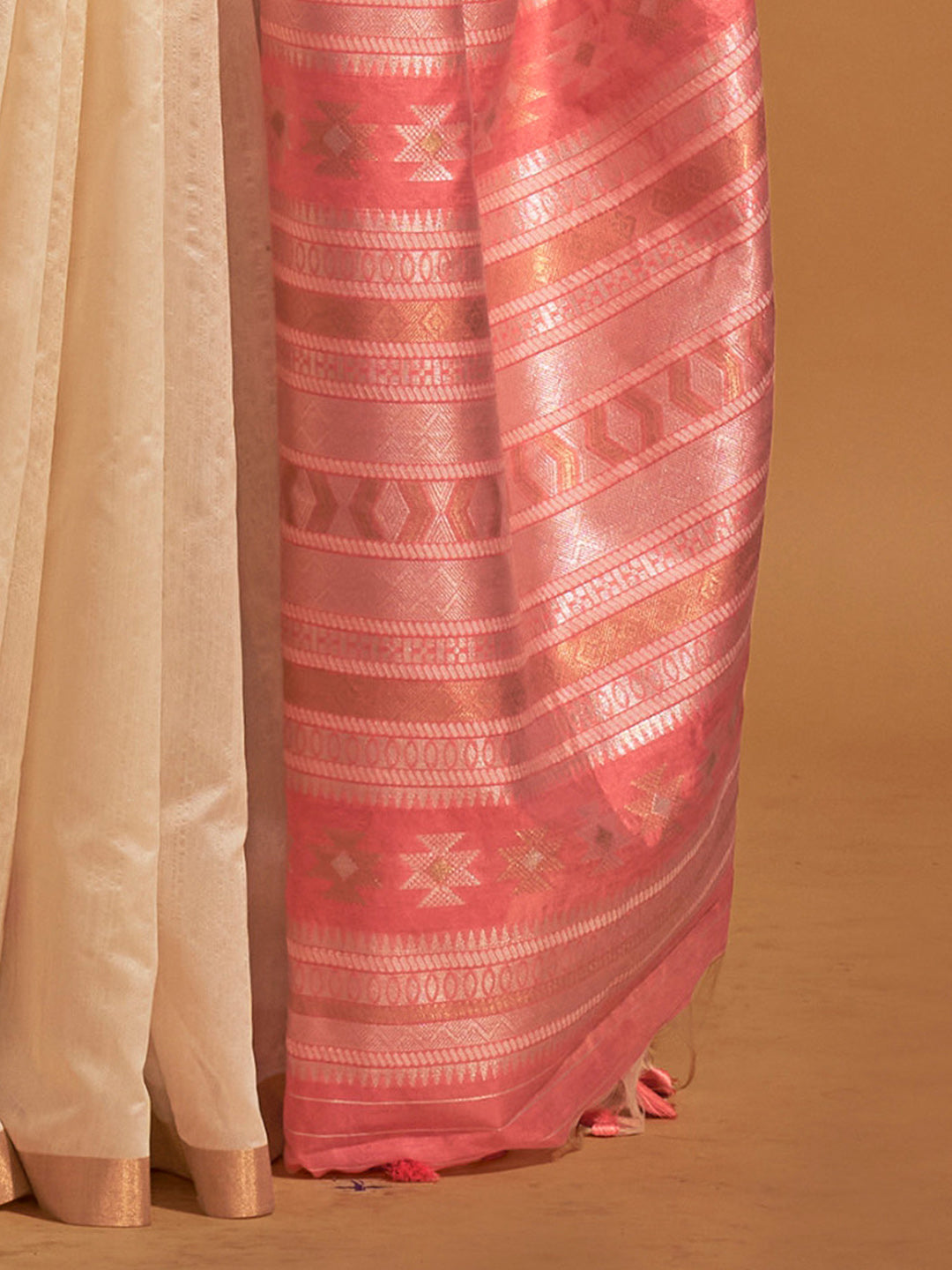 Women's Off White Festive Banarasi Saree