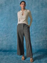 Women's Off White Pearl Collar Knit Top