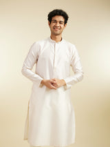 Men's Festive Cream White Lattice Patterned Kurta with Sequin Work