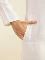 Men's Festive Cream White Lattice Patterned Kurta with Sequin Work