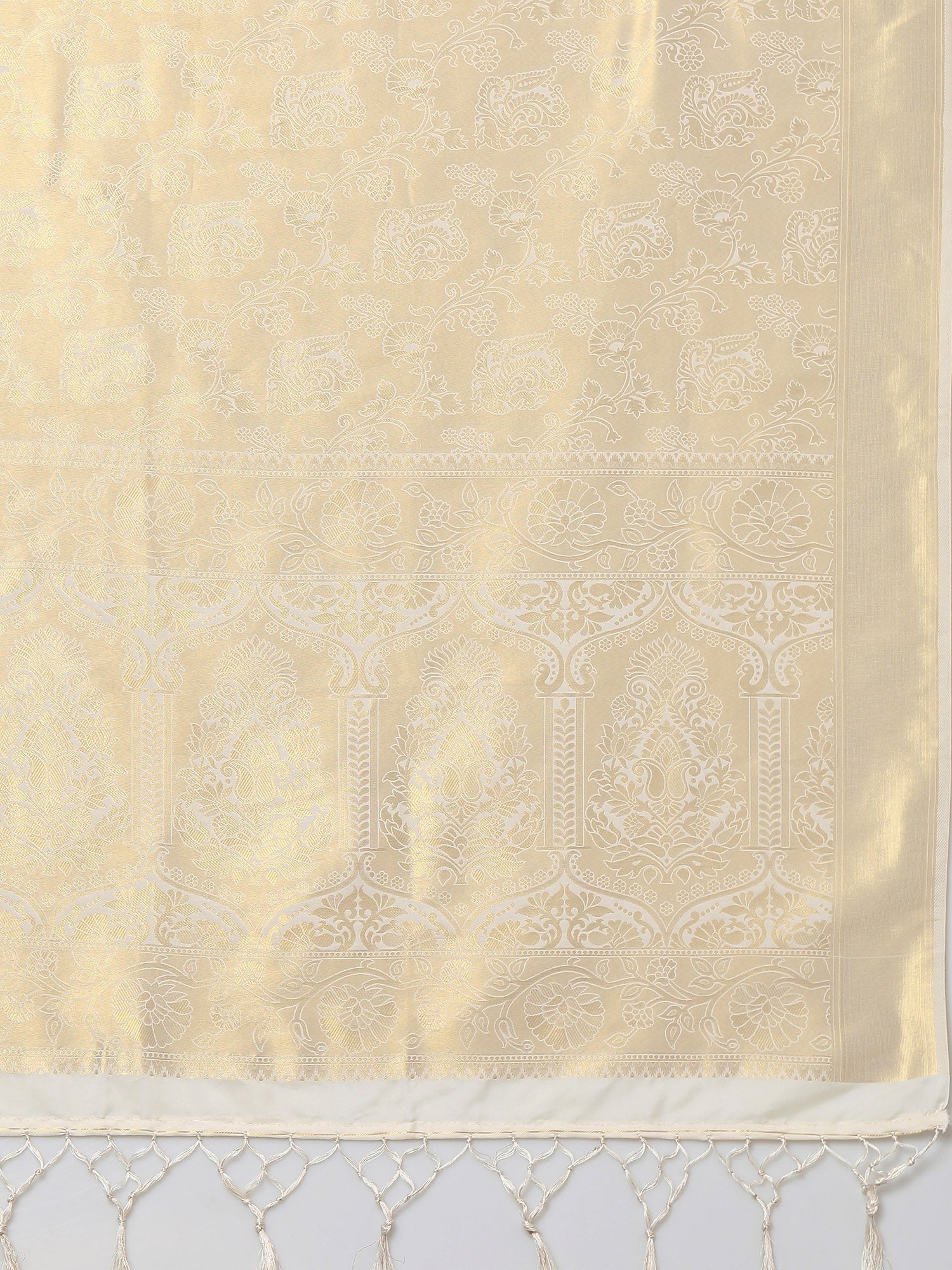 Women's Kanjeevaram Silk White Woven Design Woven saree with Blouse Piece