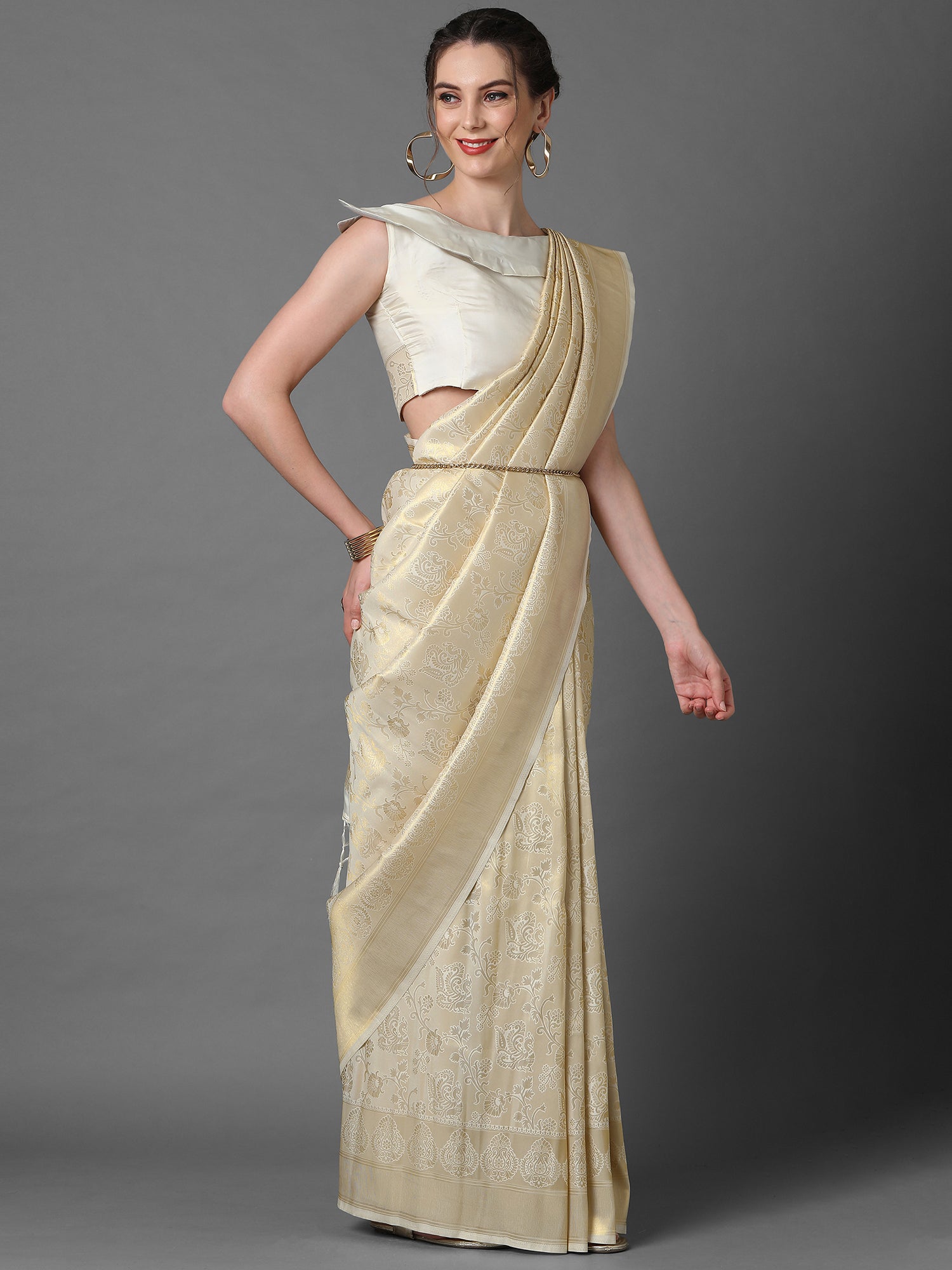 Women's Kanjeevaram Silk White Woven Design Woven saree with Blouse Piece