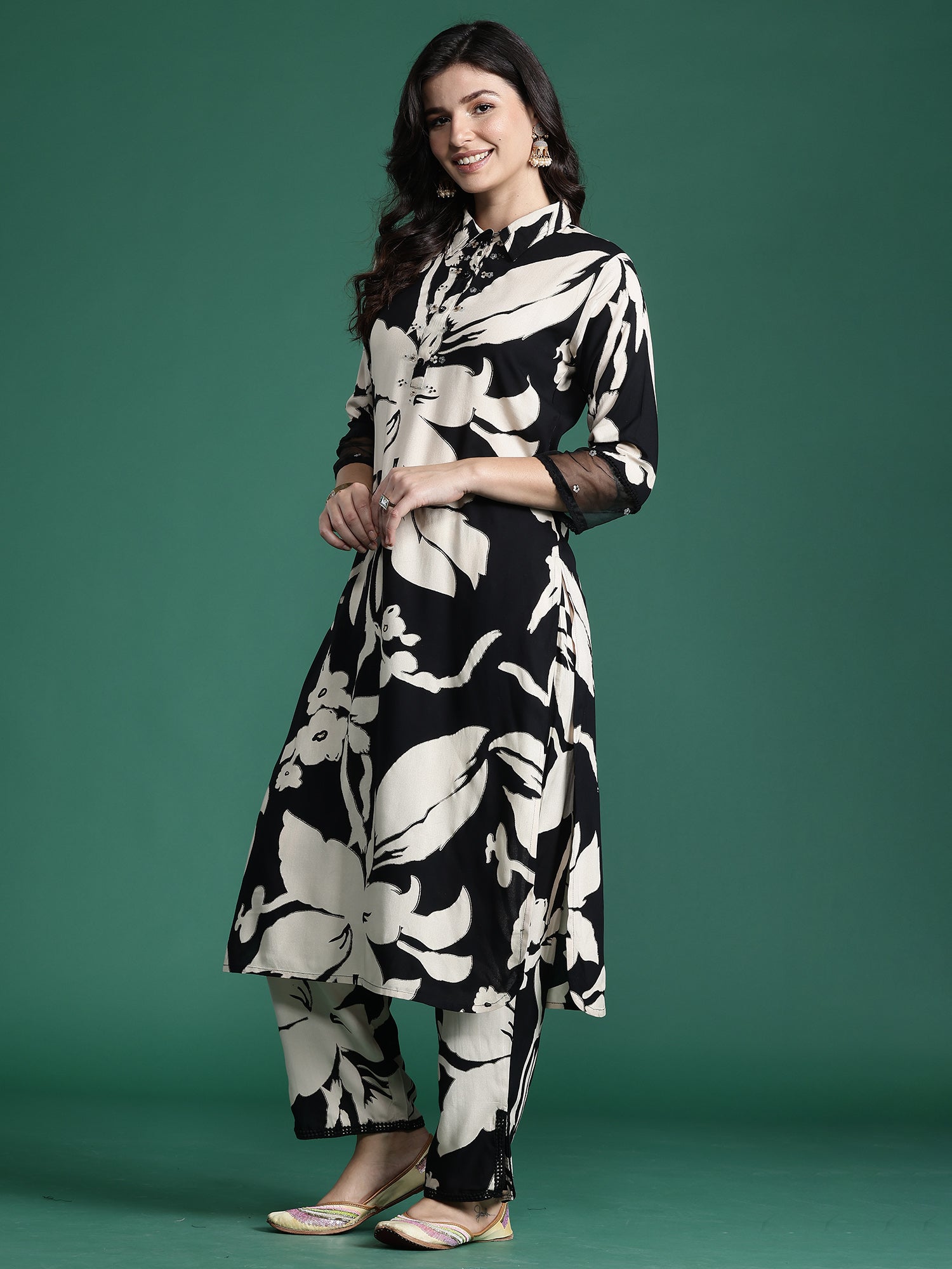 Women's Black Printed Straight Kurta Trouser set