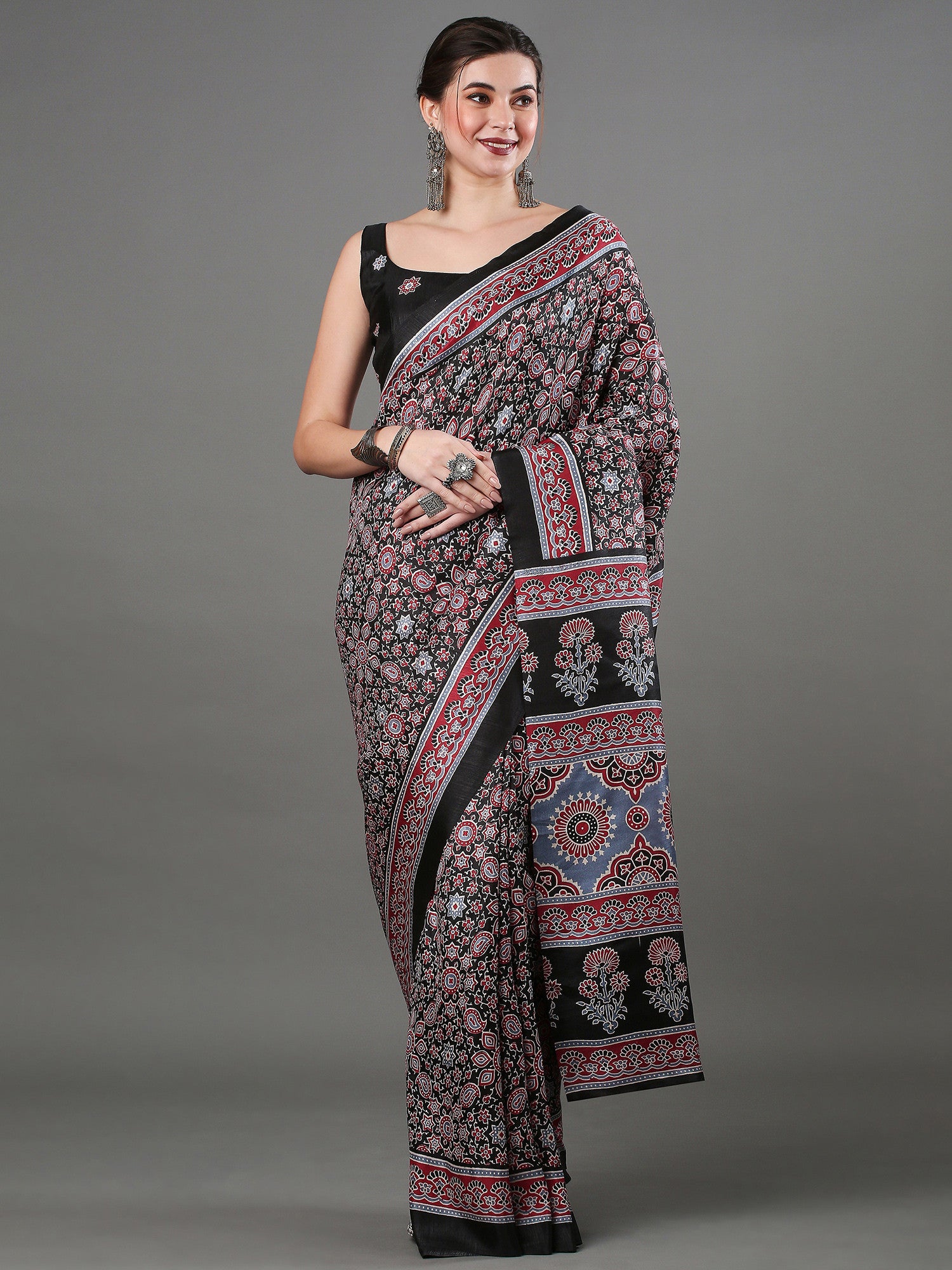 Women's Dola Silk Black Digital Print Designer Saree with Blouse Piece