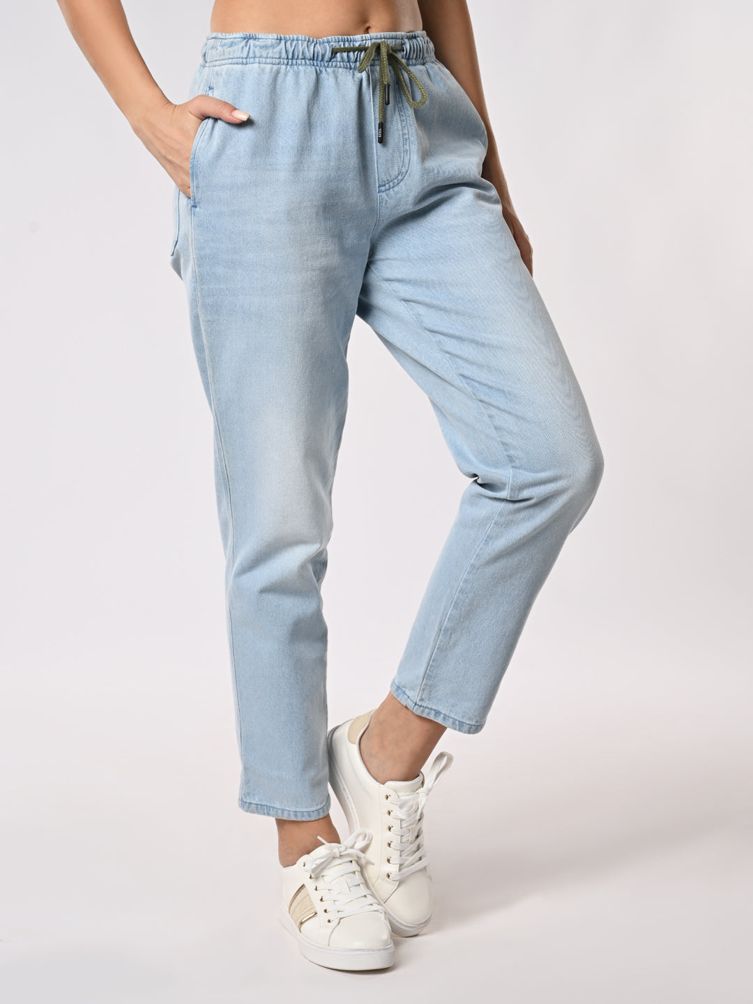 Women's Blue Regular Stretchable Jeans