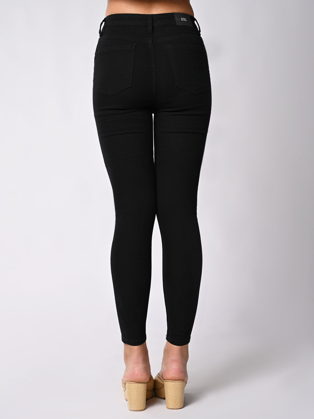 Women's Black Skinny Stretchable Jeans