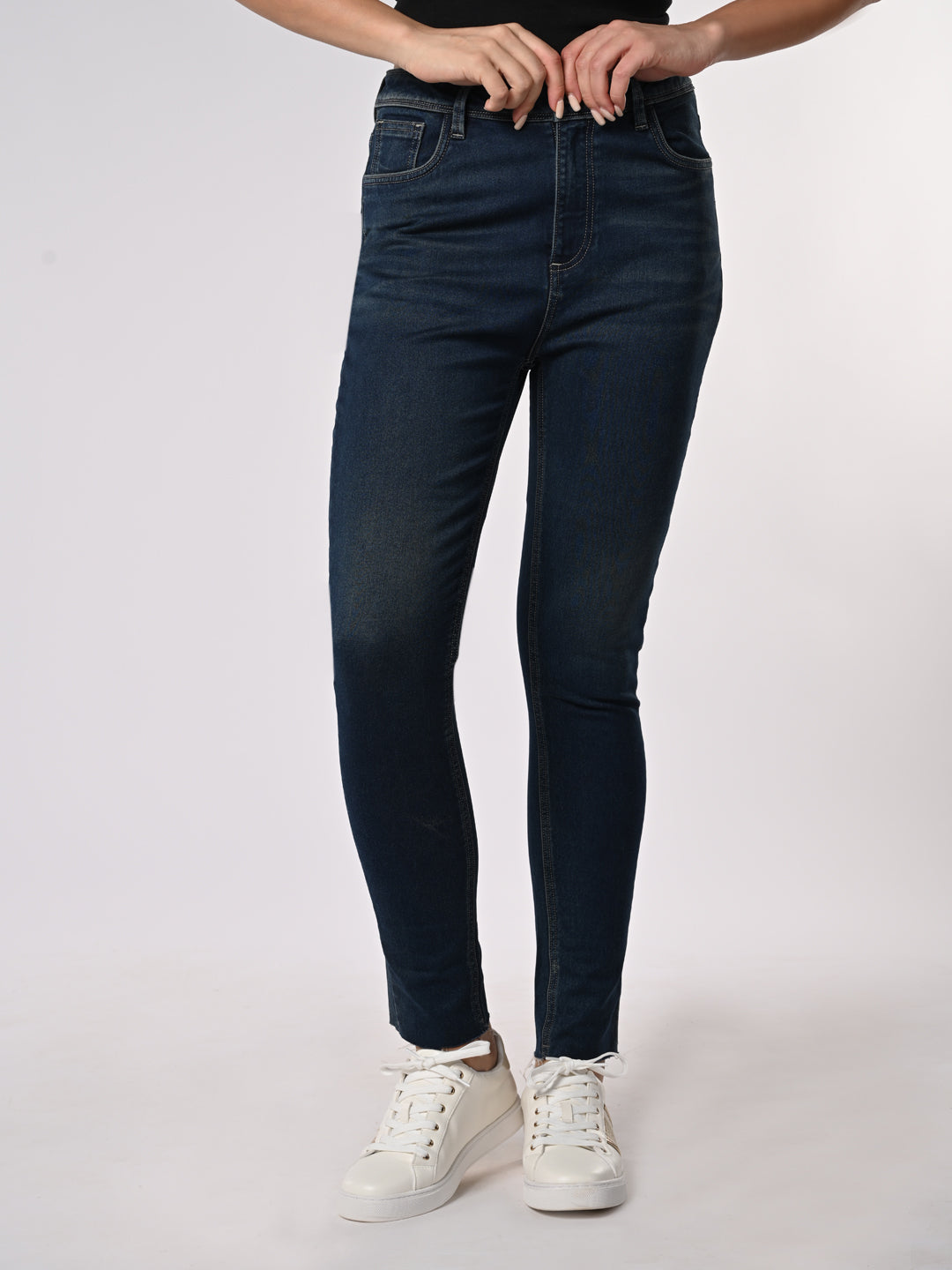 Women's Blue Regular Stretchable Jeans