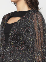 Women's Front Volume Sleeve Shrug