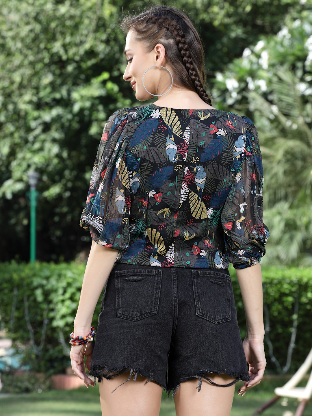 Women's Black Tropical V-neck Crop Top