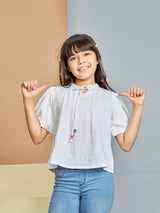 Girls White Casual Wear Top