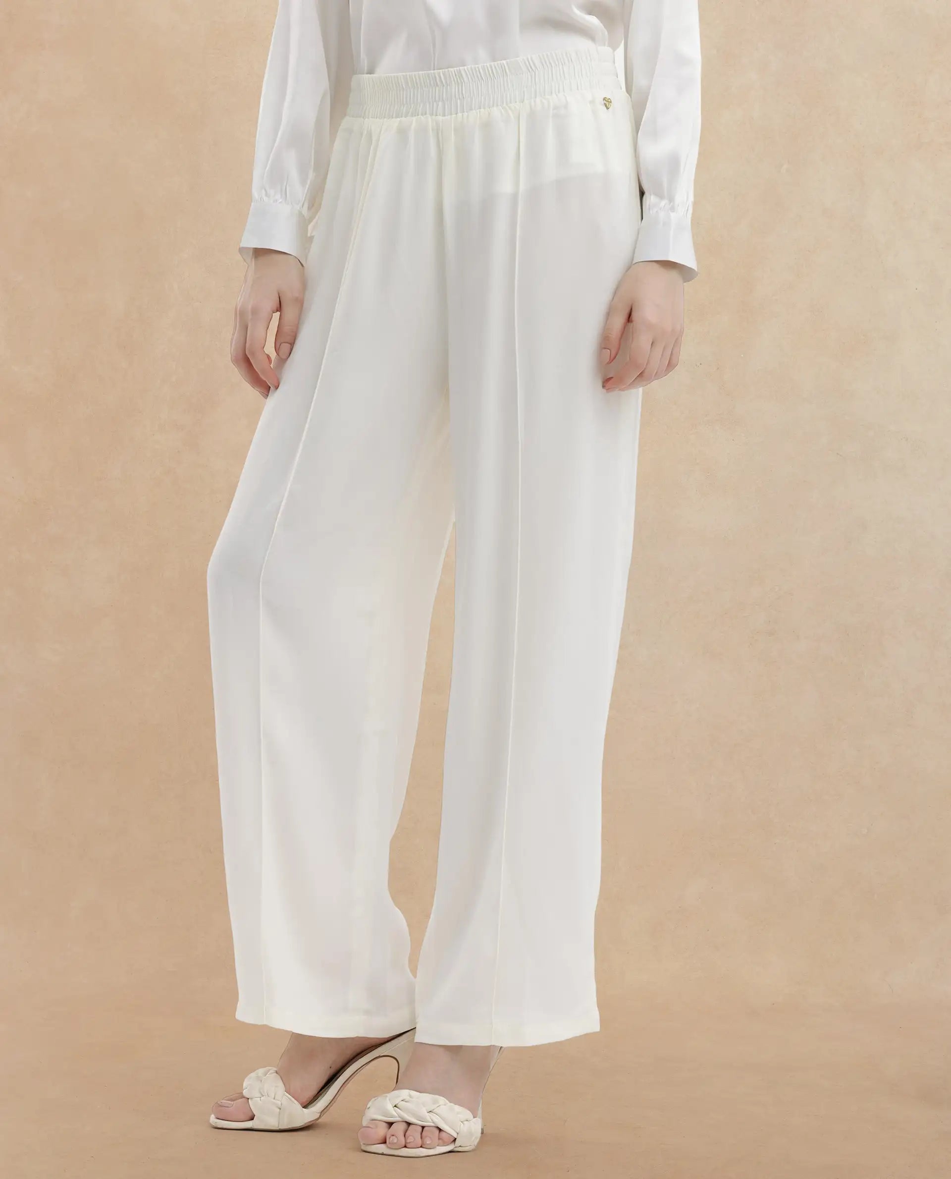 Women's Haz White Polyester Fabric Wide Leg Fit Plain Ankle Length Trousers