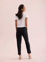 Women's Solid Black Cotton Pencil Pant