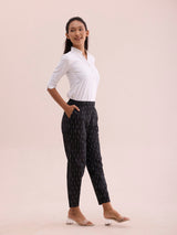 Women's Ikat Black Printed Pencil Pant