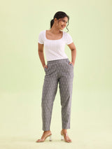 Women's Ikat Grey Mid Rise Printed Pencil Pant