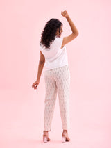 Women's Ikat White Printed Pencil Pant