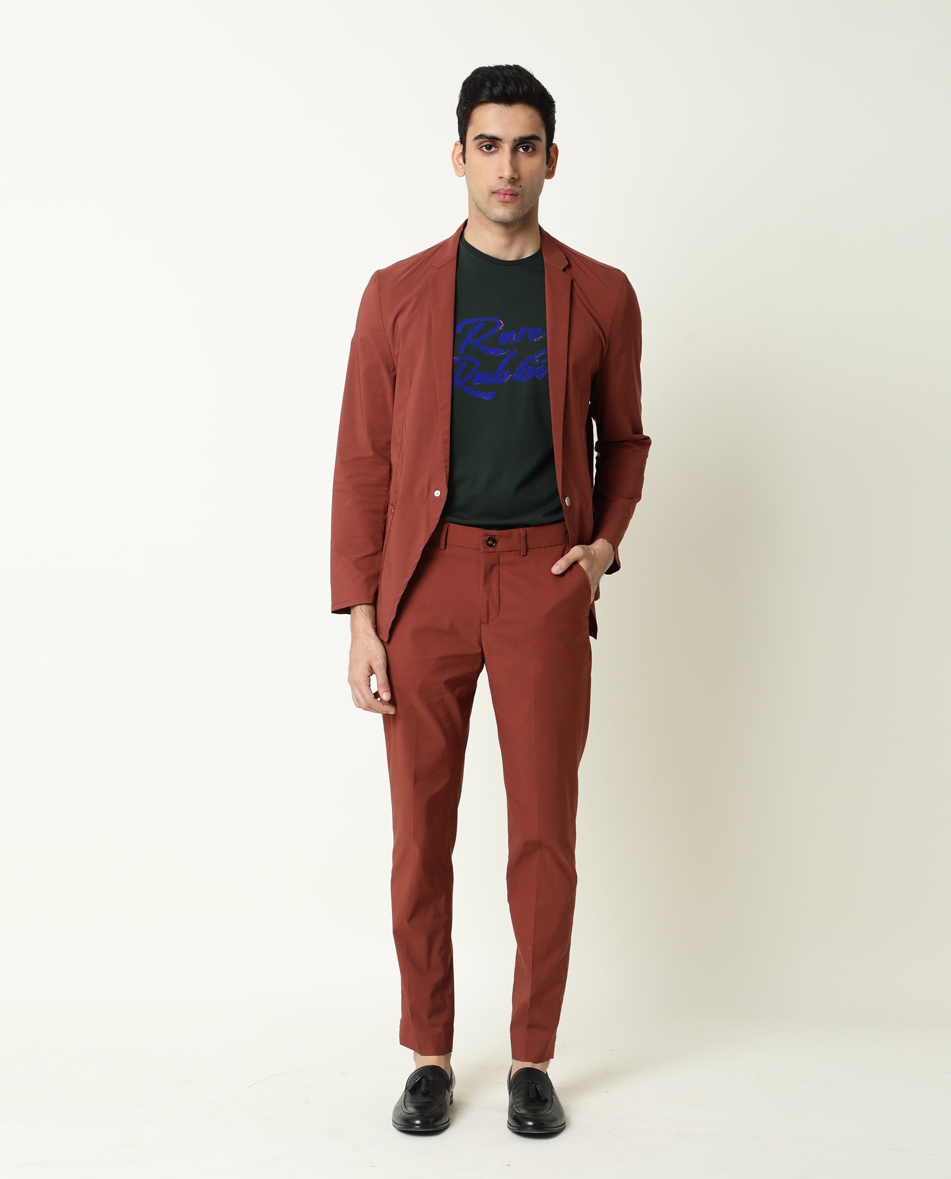 Men's Red Casual Slim Fit Solid Trouser