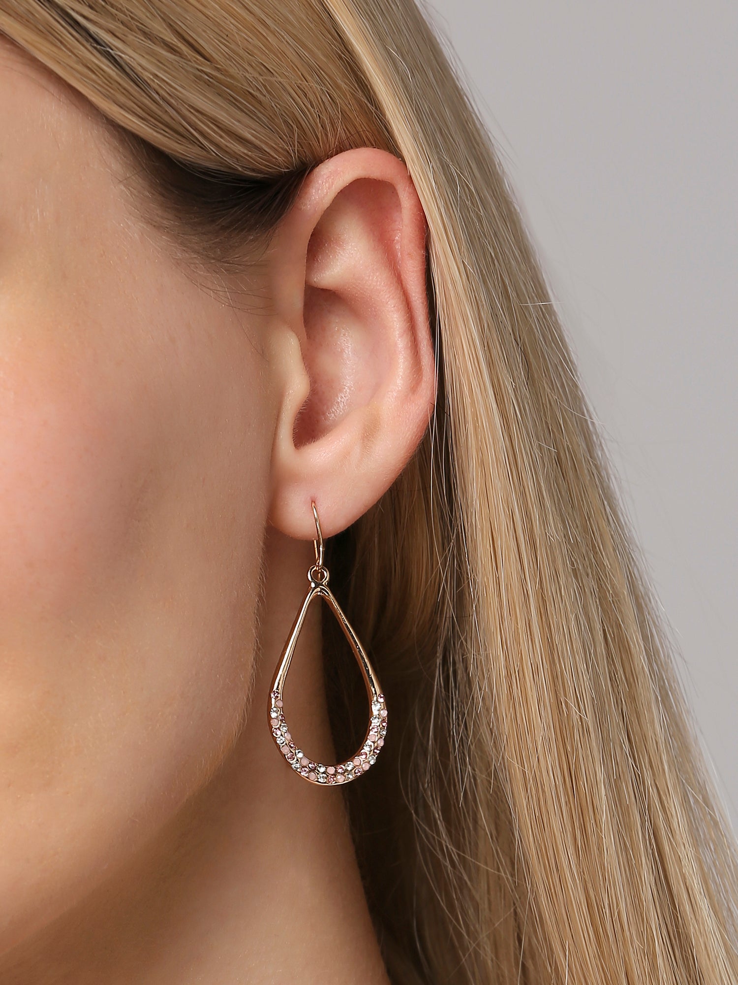 Women's Teardrop Sparkle Earring