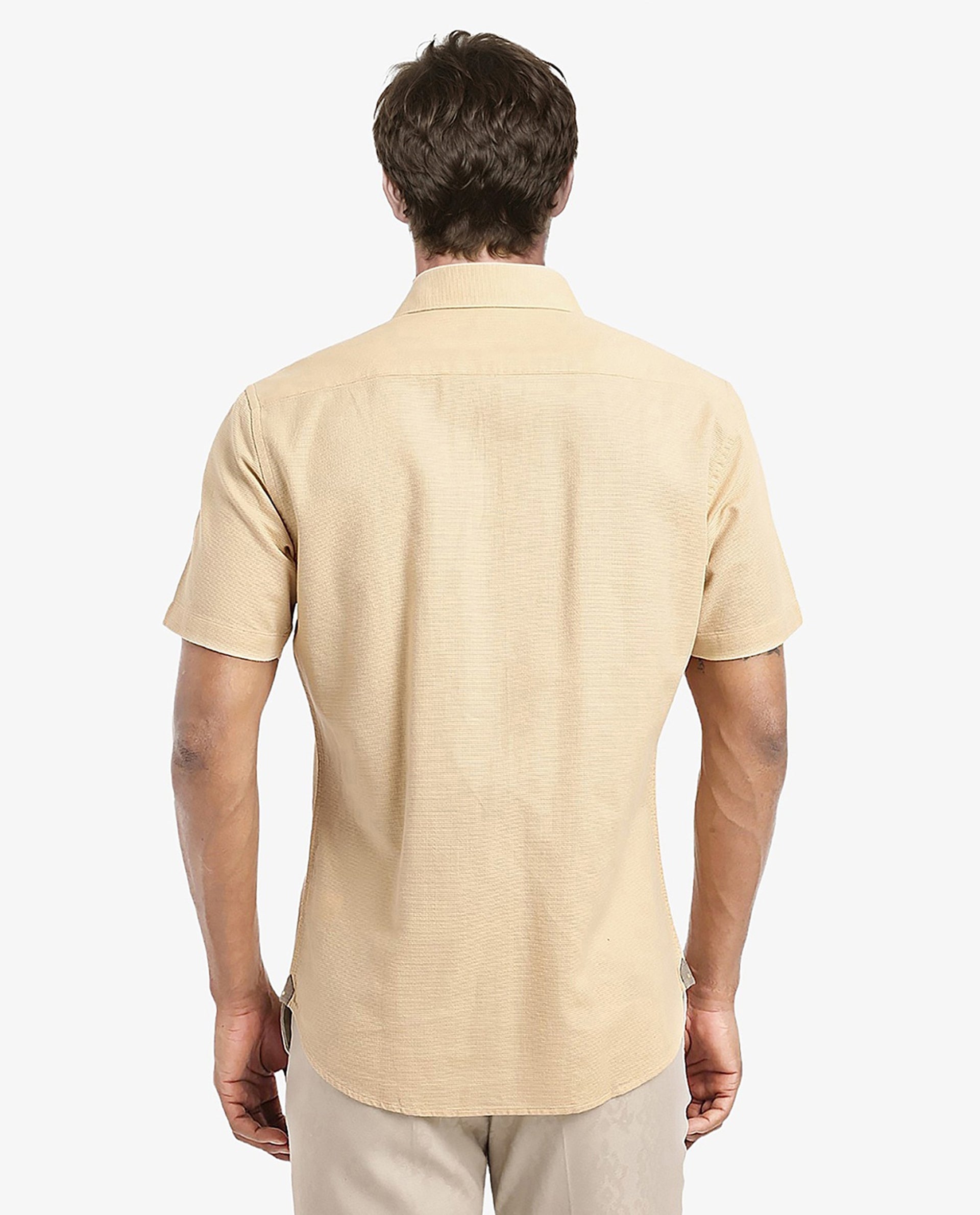 Men's Yellow Casual Regular Fit Solid Half Sleeves Shirt