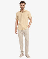 Men's Yellow Casual Regular Fit Solid Half Sleeves Shirt