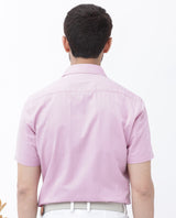 Men's Pink Casual Regular Fit Solid Half Sleeves Shirt