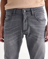 Men's Grey Casual Slim Fit Solid Jeans