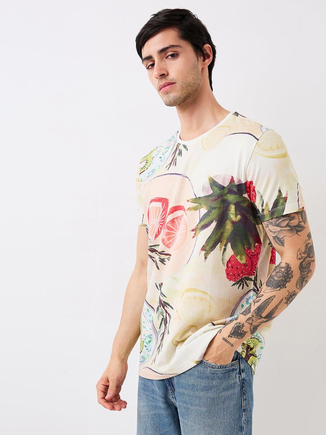 Men's White Casual Slim Fit Printed Tshirt