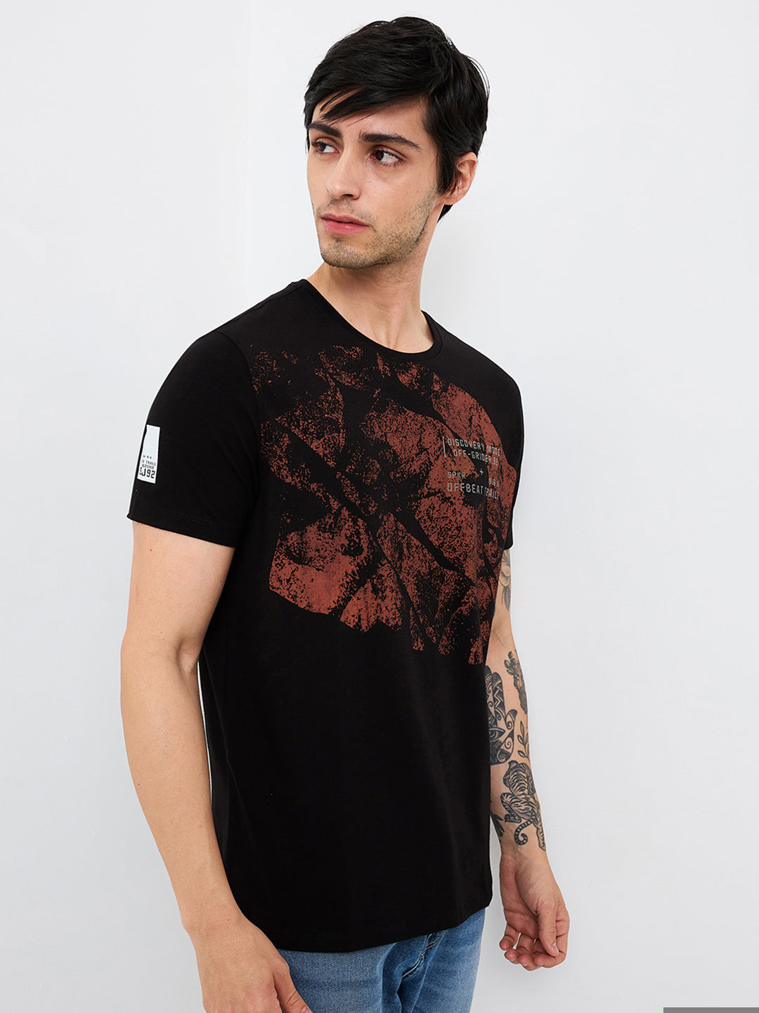 Men's Black Casual Slim Fit Printed Tshirt